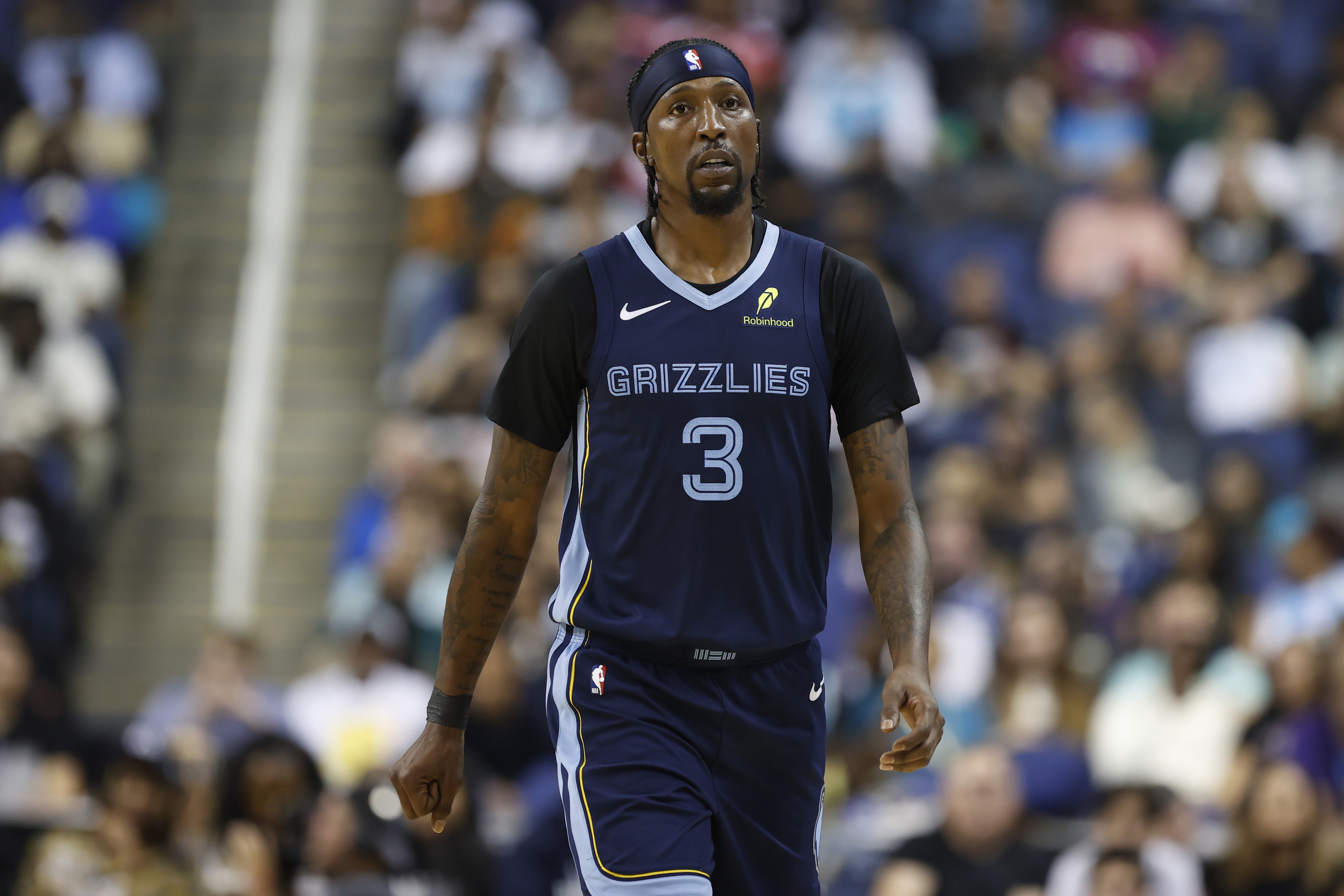 投射根本不行！波普&斯潘塞三分合計12中1 組隊躺贏一場